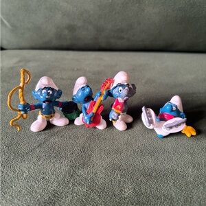 Original Smurfs 1980s Figurine Set - Blue and White